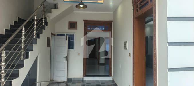 6 MARLA HOUSE AVAILABLE FOR SELL IN I-10/4