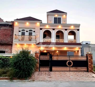 Prime Location 10 Marla House For sale In The Perfect Location Of Citi Housing Society