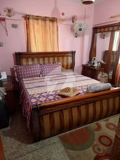 Bank loan Applicable 2nd Floor Apartment For Sale, West Open, Main road, Gulshan e Iqbal block 4