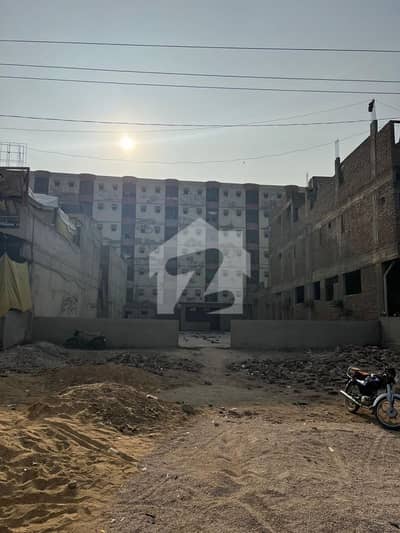 حیدرآباد بائی پاس حیدر آباد میں 1 کنال کمرشل پلاٹ 15.5 کروڑ میں برائے فروخت۔