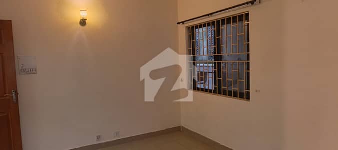 14 MARLA HOUSE AVAILABLE FOR RENT IN I-8/2