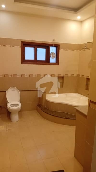 BUNGLOW FOR SALE  DHA PHASE 6 PRIME LOCATION 2 unit