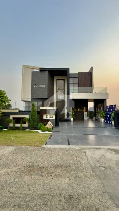 THE NEXA 1 KANAL BRAND NEW FULLY FURNISDED ULTRA MODERN HOUSE FOR SALE
