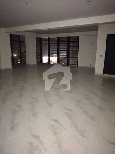 OFFICE IS AVAILABLE ON THE RENT INTHE NEW COMMERCIAL BUILDING AT SHEEDE E MILLAT ROAD OFFICE IS AVAILABLE ON THE RENT INTHE NEW COMMERCIAL BUILDING AT SHEEDE E MILLAT ROAD