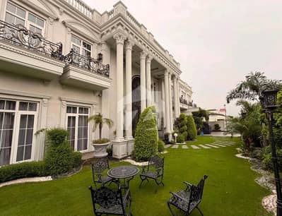 Idyllic House Available In DHA Phase 7 - Block W For sale Idyllic House Available In DHA Phase 7 - Block W For sale
