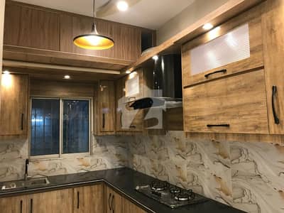 FLAT FOR RENT IN PRIME LOCATION OF GULISTAN-E-JAUHAR