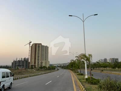 گلبرگ گرینز ۔ بلاک بی گلبرگ گرینز,گلبرگ,اسلام آباد میں 4 کنال رہائشی پلاٹ 4.5 کروڑ میں برائے فروخت۔ گلبرگ گرینز ۔ بلاک بی گلبرگ گرینز,گلبرگ,اسلام آباد میں 4 کنال رہائشی پلاٹ 4.5 کروڑ میں برائے فروخت۔