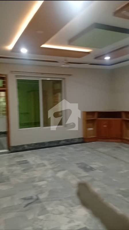حیات آباد فیز 6 - ایف7 حیات آباد فیز 6,حیات آباد,پشاور میں 9 کمروں کا 10 مرلہ مکان 1.55 لاکھ میں کرایہ پر دستیاب ہے۔ حیات آباد فیز 6 - ایف7 حیات آباد فیز 6,حیات آباد,پشاور میں 9 کمروں کا 10 مرلہ مکان 1.55 لاکھ میں کرایہ پر دستیاب ہے۔