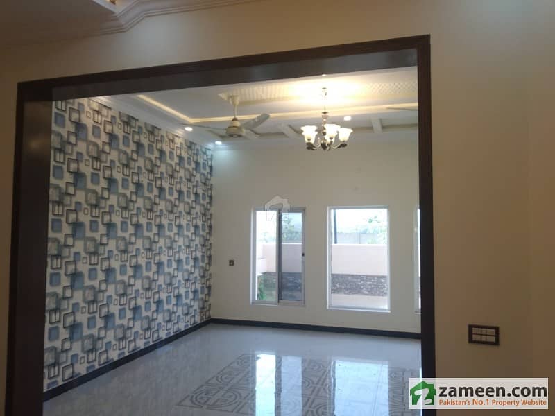 bahria enclave Islamabad 10 marla portion available for rent