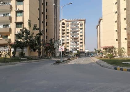 عسکری 11 ۔ سیکٹر بی اپارٹمنٹس عسکری 11,عسکری,لاہور میں 4 کمروں کا 12 مرلہ فلیٹ 4.5 کروڑ میں برائے فروخت۔ عسکری 11 ۔ سیکٹر بی اپارٹمنٹس عسکری 11,عسکری,لاہور میں 4 کمروں کا 12 مرلہ فلیٹ 4.5 کروڑ میں برائے فروخت۔