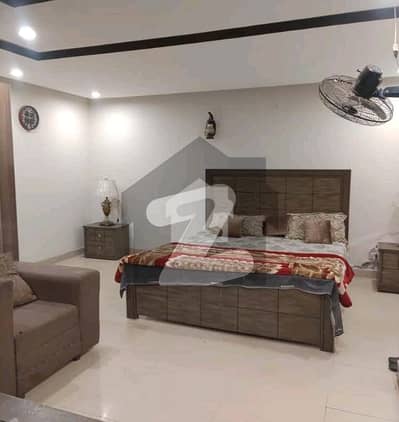 بحریہ ٹاؤن سیکٹر ای بحریہ ٹاؤن,لاہور میں 1 کمرے کا 2 مرلہ فلیٹ 50.0 لاکھ میں برائے فروخت۔