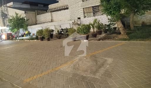 آٹو بھن روڈ حیدر آباد میں 6 کمروں کا 1 کنال مکان 38.0 کروڑ میں برائے فروخت۔