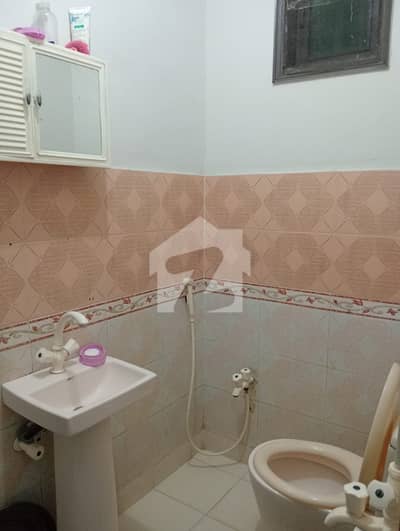 Sunny castle Flat For Rent 2nd floor