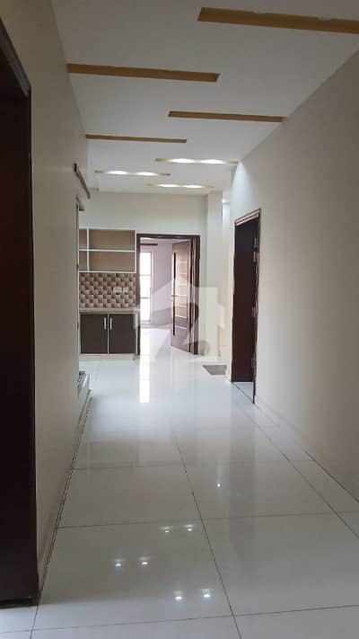 1 Kanal Upper Portion For Rent In Valencia Town 3 Bed Room Gas Available Car Porch Tile Floor