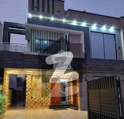 بحریہ ٹاؤن سیکٹر ای بحریہ ٹاؤن,لاہور میں 3 کمروں کا 5 مرلہ مکان 4.25 کروڑ میں برائے فروخت۔ بحریہ ٹاؤن سیکٹر ای بحریہ ٹاؤن,لاہور میں 3 کمروں کا 5 مرلہ مکان 4.25 کروڑ میں برائے فروخت۔