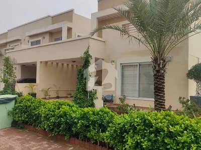 200sq yd 3 Bedrooms Luxury Villa is Available FOR RENT. 8km from Entrance of BTK. 3 Bed DDL 1 Kitchen