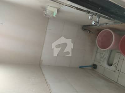 10 MARLA MARVELS CONDITION HOUSE TOP LOCATION PHASE 3