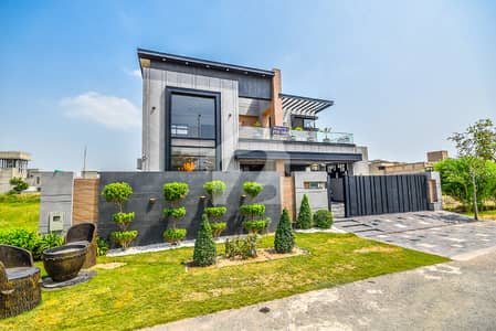 Original Pictures Unfurnished Luxury House DHA Very Hot Location Near TO Park And Market Original Pictures Unfurnished Luxury House DHA Very Hot Location Near TO Park And Market