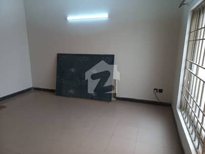 **House for Rent G-10 Isamabad   **Location:** G-10