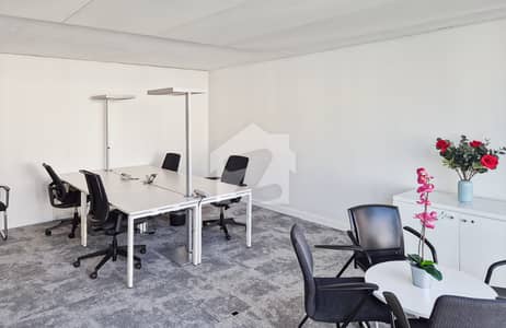 Adaptable Large Office Space at Regus ISLAMABAD, Emirates Tower Islamabad