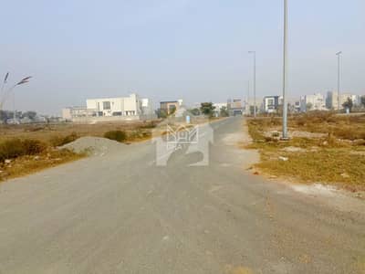 ڈی ایچ اے فیز 8 سابقہ ایئر ایوینیو ڈی ایچ اے فیز 8,ڈی ایچ اے ڈیفینس,لاہور میں 5 کنال رہائشی پلاٹ 28.0 کروڑ میں برائے فروخت۔ ڈی ایچ اے فیز 8 سابقہ ایئر ایوینیو ڈی ایچ اے فیز 8,ڈی ایچ اے ڈیفینس,لاہور میں 5 کنال رہائشی پلاٹ 28.0 کروڑ میں برائے فروخت۔