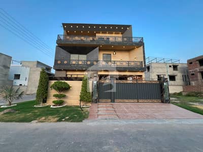 8.78 Marla Brand New Luxury House for Sale in Buch Villas, Multan