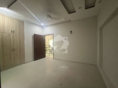 5MARLA UPPER PORTION IN PUNJAB SMALL INDUSTRIES NEAR LUMZ UNIVERSITY