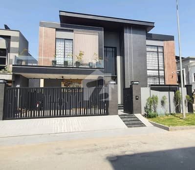 Stunning Corner 14 Marla House In Citi Housing Society Available