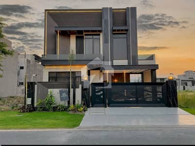 10 Marla Brand New Levish House For Rent Phase 7 Top Location
