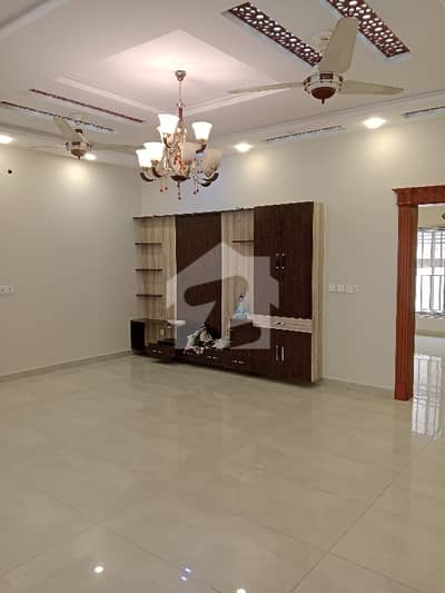 10 Marla Full House Available For Rent In Sector A Bahria Enclave Islamabad