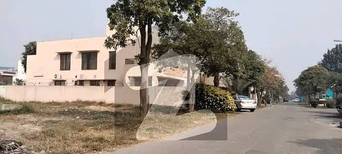 1 Kanal Corner Plot For Sale In DHA Phase 7 U Block