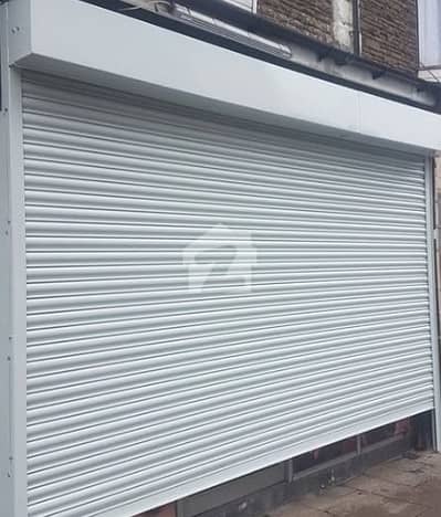 Commercial Real Estate Shop