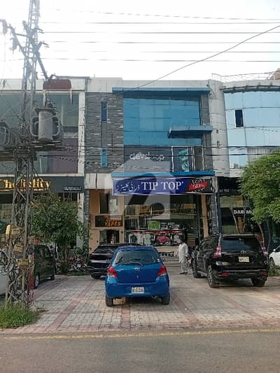 ڈی ایچ اے فیز 4 - ڈبل سی اے بلاک ڈی ایچ اے فیز 4,ڈی ایچ اے ڈیفینس,لاہور میں 4 مرلہ Studio عمارت 1.75 لاکھ میں کرایہ پر دستیاب ہے۔ ڈی ایچ اے فیز 4 - ڈبل سی اے بلاک ڈی ایچ اے فیز 4,ڈی ایچ اے ڈیفینس,لاہور میں 4 مرلہ Studio عمارت 1.75 لاکھ میں کرایہ پر دستیاب ہے۔