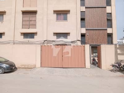 کورنگی انڈسٹریل ایریا کورنگی,کراچی میں 2 کنال Studio گودام 7.5 لاکھ میں کرایہ پر دستیاب ہے۔