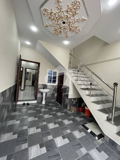 Prime Location 120 Square Yards House In Central Saadi Garden For sale