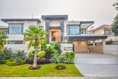 Kanal House + Kanal Lawn | 5 Beds | Prime Location | Affordable Price | Near Park