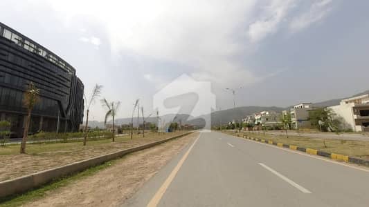 ڈی ۔ 12/4 ڈی ۔ 12,اسلام آباد میں 8 مرلہ رہائشی پلاٹ 6.5 کروڑ میں برائے فروخت۔ ڈی ۔ 12/4 ڈی ۔ 12,اسلام آباد میں 8 مرلہ رہائشی پلاٹ 6.5 کروڑ میں برائے فروخت۔
