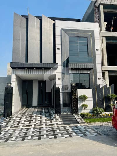 5 Marla Brand New Park Facing House For Rent In Palm City With Gas Connection