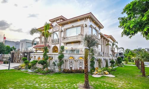 Corner 1 Kanal Spanish Luxury House For Sale | Full Basement & Fully Furnished |