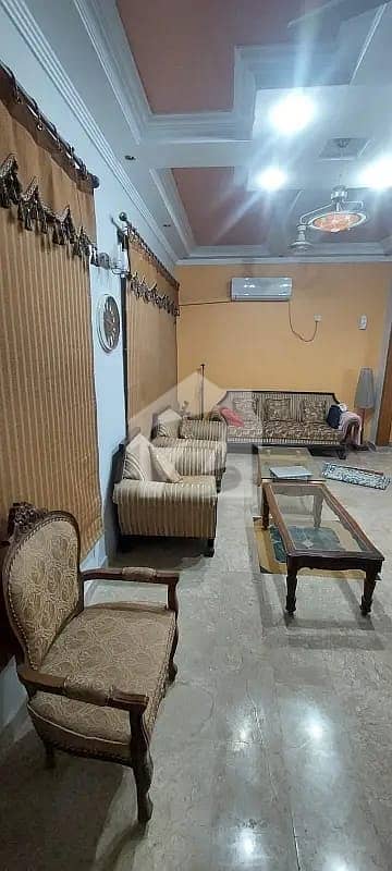 گلستانِِ جوہر ۔ بلاک 2 گلستانِ جوہر,کراچی میں 4 کمروں کا 10 مرلہ مکان 5.15 کروڑ میں برائے فروخت۔ گلستانِِ جوہر ۔ بلاک 2 گلستانِ جوہر,کراچی میں 4 کمروں کا 10 مرلہ مکان 5.15 کروڑ میں برائے فروخت۔