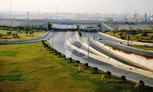 بحریہ ٹاؤن رفیع بلاک بحریہ ٹاؤن سیکٹر ای,بحریہ ٹاؤن,لاہور میں 5 مرلہ کمرشل پلاٹ 5.5 کروڑ میں برائے فروخت۔ بحریہ ٹاؤن رفیع بلاک بحریہ ٹاؤن سیکٹر ای,بحریہ ٹاؤن,لاہور میں 5 مرلہ کمرشل پلاٹ 5.5 کروڑ میں برائے فروخت۔