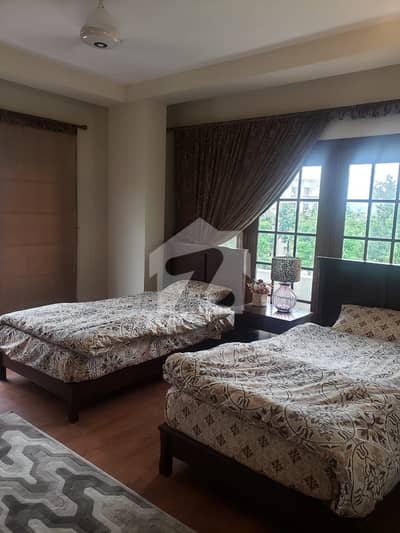 LUXURIOUS 2 BED ROOMS APARTMENT FOR SALE (Marglla View)