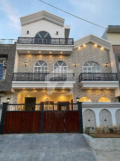 7 Marla 3060 Brand New House for Sale in G-13 Islamabad | Modern Construction | Prime Location 7 Marla 3060 Brand New House for Sale in G-13 Islamabad | Modern Construction | Prime Location
