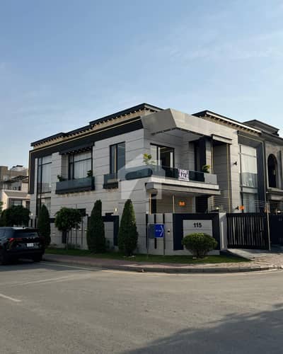 10 Marla Slightly Used House For Sale In Jasmine Block Sector C Bahria Town Lahore