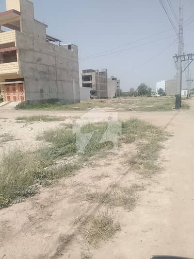 120 SQ YARD PLOT FOR SALE IN SAADI GARDEN BLOCK 2 240 FACING 40FIT ROAD