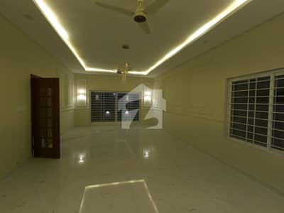 BRAND NEW 500SQ YRD HOUSE CHANCE DEAL