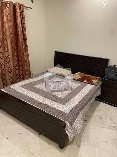 vip furnished room available in G11/3 for ladies with mess