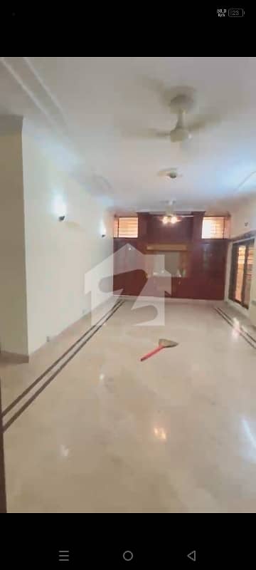G-10/3 Size 500 Square Yard Triple Storey 9 Bedroom 9 Bathroom 2 DD 3 Tv Loung 3 Kitchen