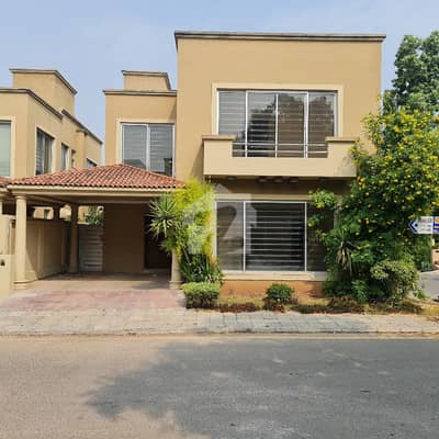DHA VILLAS 3 BEDROOMS AVAILABLE FOR RENT