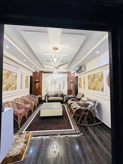 Luxury 3 Bed Dd Available On Rent With All Modern Features